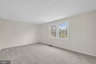 1153 Kettle Pond Ln, Great Falls, VA 22066 - Photo 33