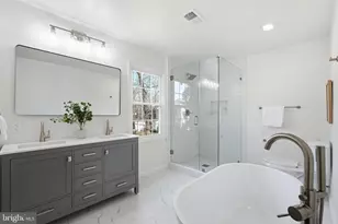 9416 Mt Vernon Cir, Alexandria, VA 22309 - Photo 21