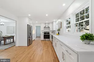 9416 Mt Vernon Cir, Alexandria, VA 22309 - Photo 13