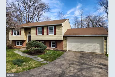 3200 Holly Berry Court, Falls Church, VA 22042 - Photo 3