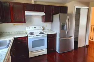 3200 Holly Berry Ct, Falls Church, VA 22042 - Photo 9