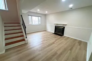 13314 Hollinger Ave, Fairfax, VA 22033 - Photo 3