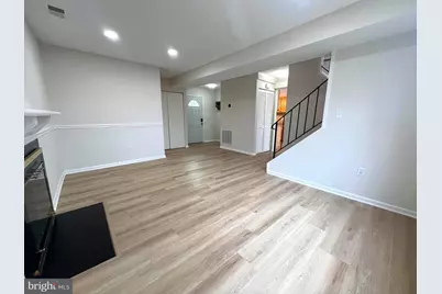 13314 Hollinger Avenue, Fairfax, VA 22033 - Photo 5