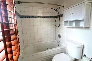 13314 Hollinger Ave, Fairfax, VA 22033 - Photo 17