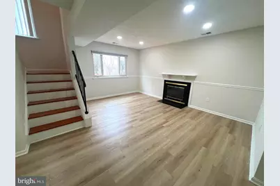 13314 Hollinger Avenue, Fairfax, VA 22033 - Photo 3