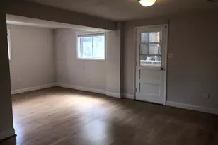 7725 Marthas Ln, Falls Church, VA 22043 - Photo 15