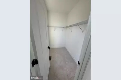 4841 Bauhaus Square, Chantilly, VA 20151 - Photo 9