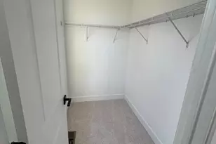 4841 Bauhaus Sq, Chantilly, VA 20151 - Photo 9