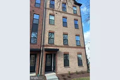 4841 Bauhaus Square, Chantilly, VA 20151 - Photo 1