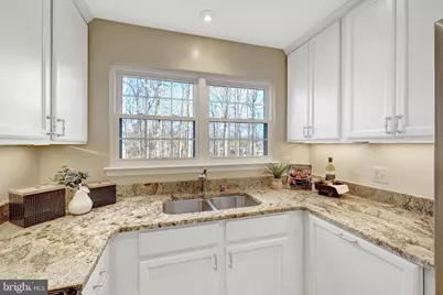 3802 Green Ridge Court #202, Fairfax, VA 22033 - Photo 11