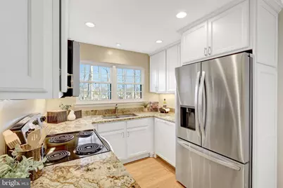 3802 Green Ridge Court #202, Fairfax, VA 22033 - Photo 13