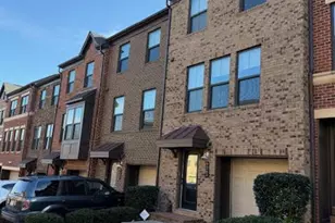 9265 Wood Violet Ct, Fairfax, VA 22031 - Photo 3