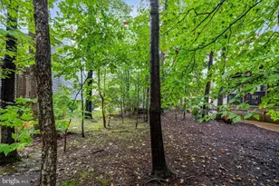 13100 Rockpointe Ct, Clifton, VA 20124 - Photo 15