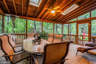 13100 Rockpointe Ct, Clifton, VA 20124 - Photo 15