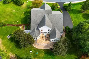 9348 Occoquan Overlook Dr, Lorton, VA 22079 - Photo 7