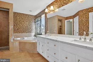 8099 Paper Birch Dr, Lorton, VA 22079 - Photo 19