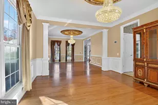 8099 Paper Birch Dr, Lorton, VA 22079 - Photo 3