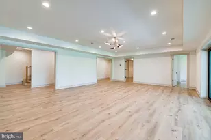 6634 Brawner St, McLean, VA 22101 - Photo 45