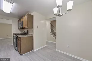 5934 Grisby House Ct, Centreville, VA 20120 - Photo 11