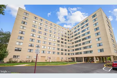 6631 Wakefield Drive #819, Alexandria, VA 22307 - Photo 3