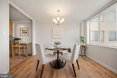 6631 Wakefield Drive #819, Alexandria, VA 22307 - Photo 9