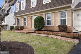 8104 Viola St, Springfield, VA 22152 - Photo 3