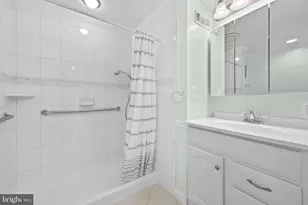 8104 Viola St, Springfield, VA 22152 - Photo 45