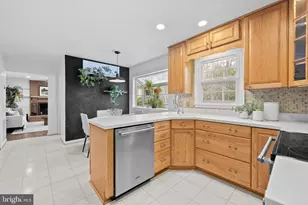 8104 Viola St, Springfield, VA 22152 - Photo 13