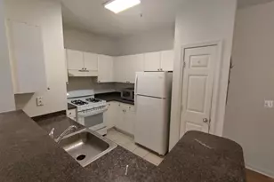 11353 Aristotle Dr, Fairfax, VA 22030 - Photo 5