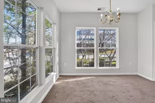 4138 Fountainside Ln, Fairfax, VA 22030 - Photo 7