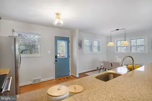 6726 Bostwick Dr, Springfield, VA 22151 - Photo 19