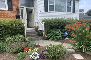 6535 Old Chesterbrook Rd, McLean, VA 22101 - Photo 3