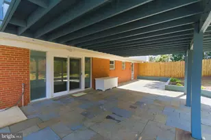 6535 Old Chesterbrook Rd, McLean, VA 22101 - Photo 47