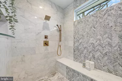 7022 Hector Road, McLean, VA 22101 - Photo 45