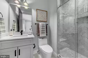 7022 Hector Rd, McLean, VA 22101 - Photo 27