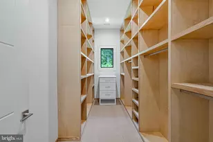 1434 Waggaman Cir, McLean, VA 22101 - Photo 53