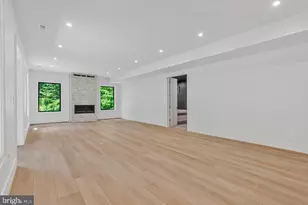 1434 Waggaman Cir, McLean, VA 22101 - Photo 87