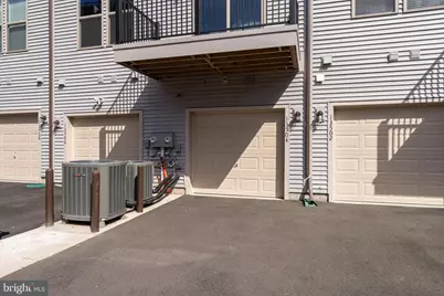 13504 Innovation Station Loop #2A, Herndon, VA 20171 - Photo 5