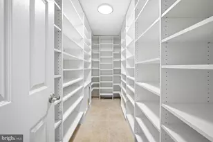 11866 Timber Knoll Ct, Herndon, VA 20170 - Photo 41