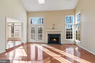 11620 Old Brookville Ct, Reston, VA 20194 - Photo 5