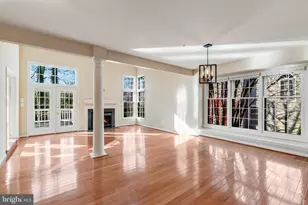 11620 Old Brookville Ct, Reston, VA 20194 - Photo 3