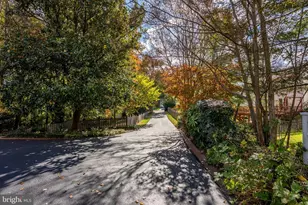 8924 Peoria Ct, Springfield, VA 22153 - Photo 3