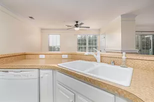 12755 Fair Crest Ct, Fairfax, VA 22033 - Photo 7