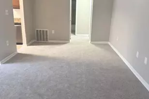 5606 Bloomfield Dr, Alexandria, VA 22312 - Photo 7