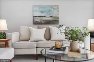 1955 Kirby Rd, McLean, VA 22101 - Photo 9