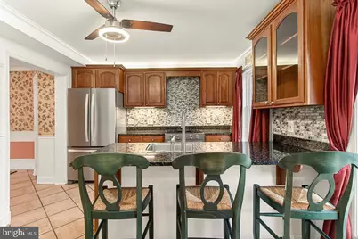 7371 Montcalm Drive, McLean, VA 22102 - Photo 9