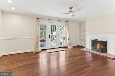 7371 Montcalm Drive, McLean, VA 22102 - Photo 19