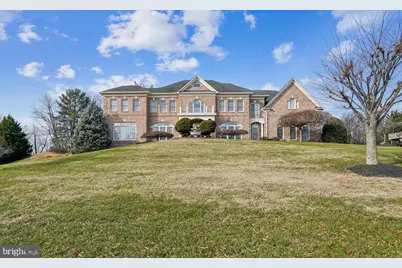 11046 Heathland Drive, Oakton, VA 22124 - Photo 1