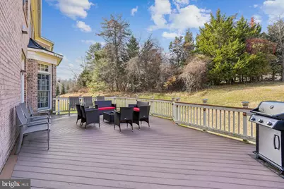 11046 Heathland Drive, Oakton, VA 22124 - Photo 27