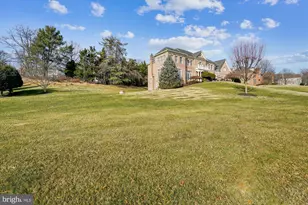 11046 Heathland Dr, Oakton, VA 22124 - Photo 79